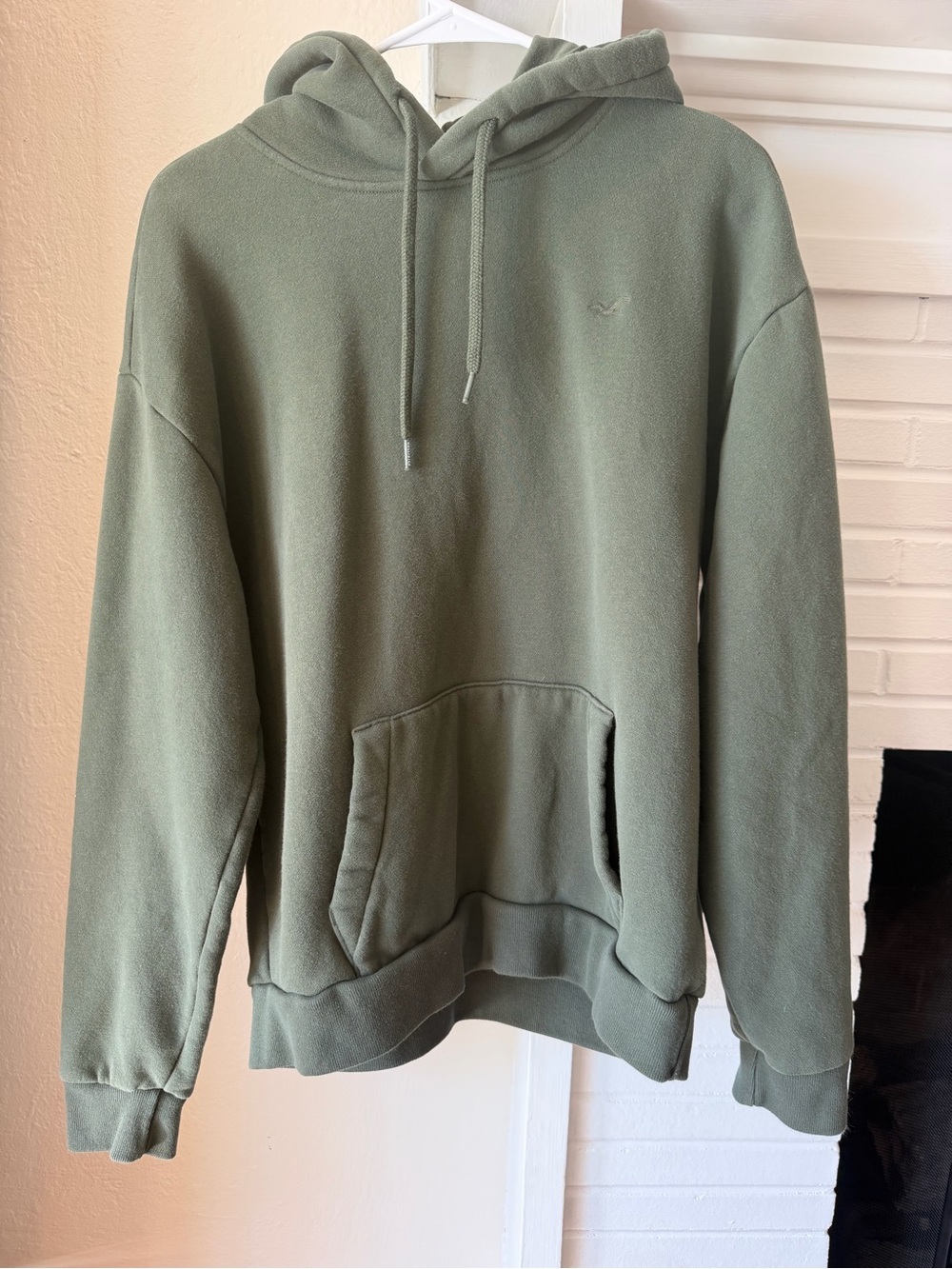 Hollister Men’s Olive Green Pullover Hoodie Sweatshirt Size Large